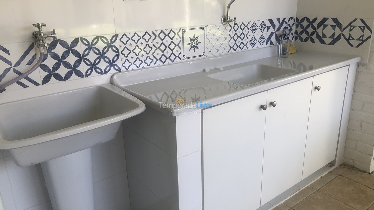 Casa para aluguel de temporada em Florianopolis (Praia dos Ingleses)