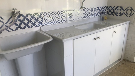 Nova area de apoio à churrasqueira da casa 2