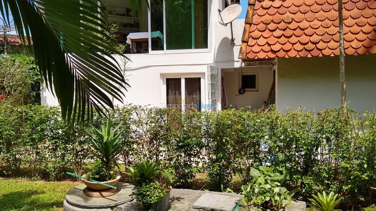 Casa para aluguel de temporada em São Sebastião (Guaecá)