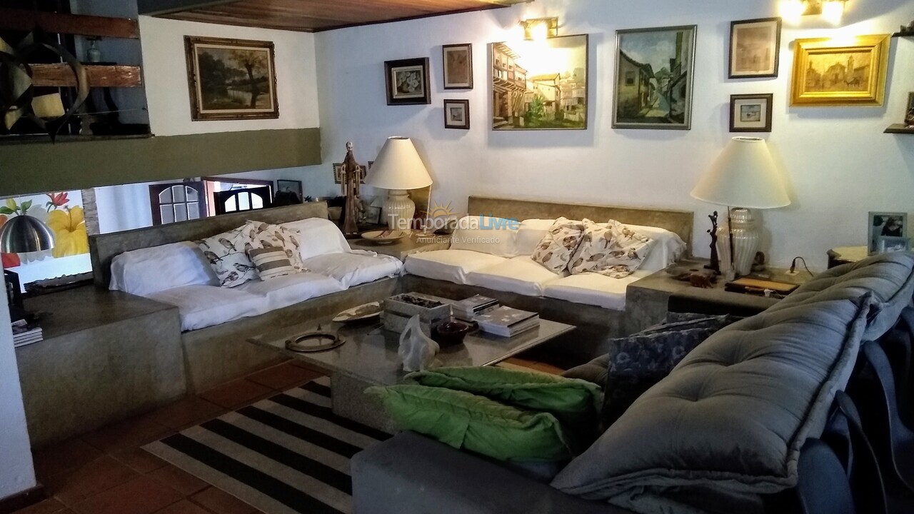 Casa para aluguel de temporada em São Sebastião (Guaecá)