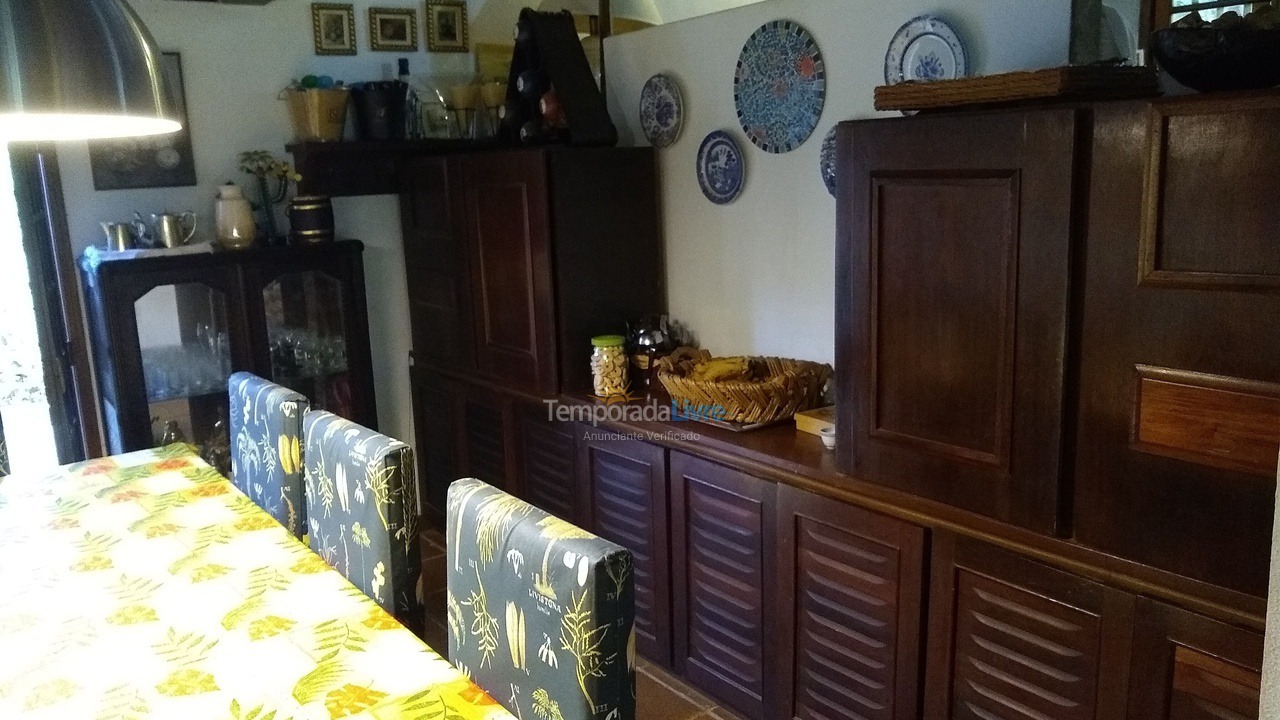 Casa para aluguel de temporada em São Sebastião (Guaecá)