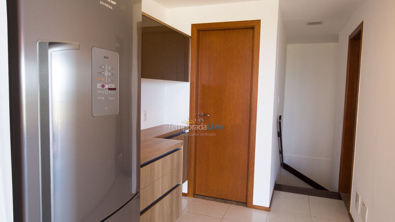 Apartamento para aluguel de temporada em Camaçari (Praia de Guarajuba)