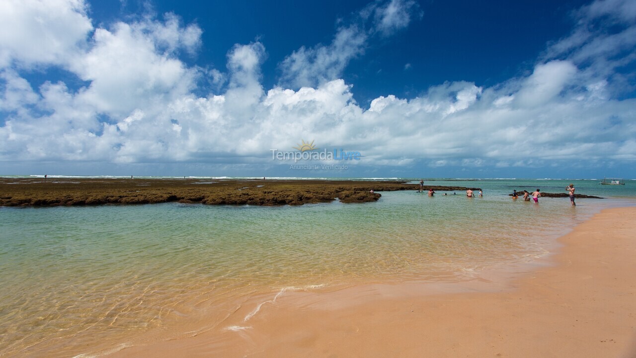 Apartamento para aluguel de temporada em Camaçari (Praia de Guarajuba)