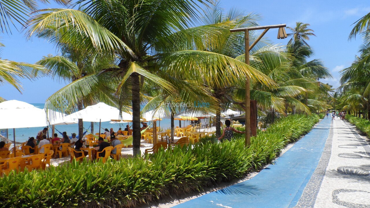 Apartamento para aluguel de temporada em Camaçari (Praia de Guarajuba)