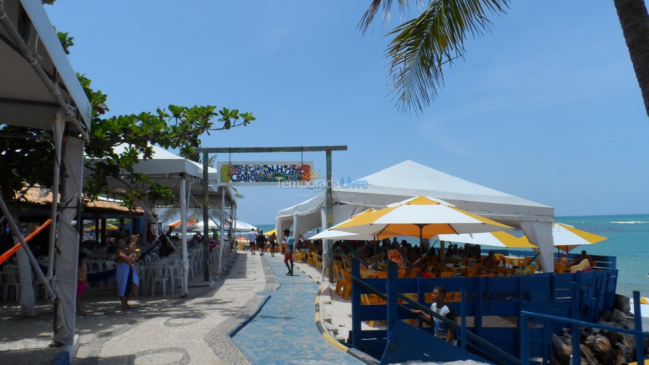 Apartamento para aluguel de temporada em Camaçari (Praia de Guarajuba)