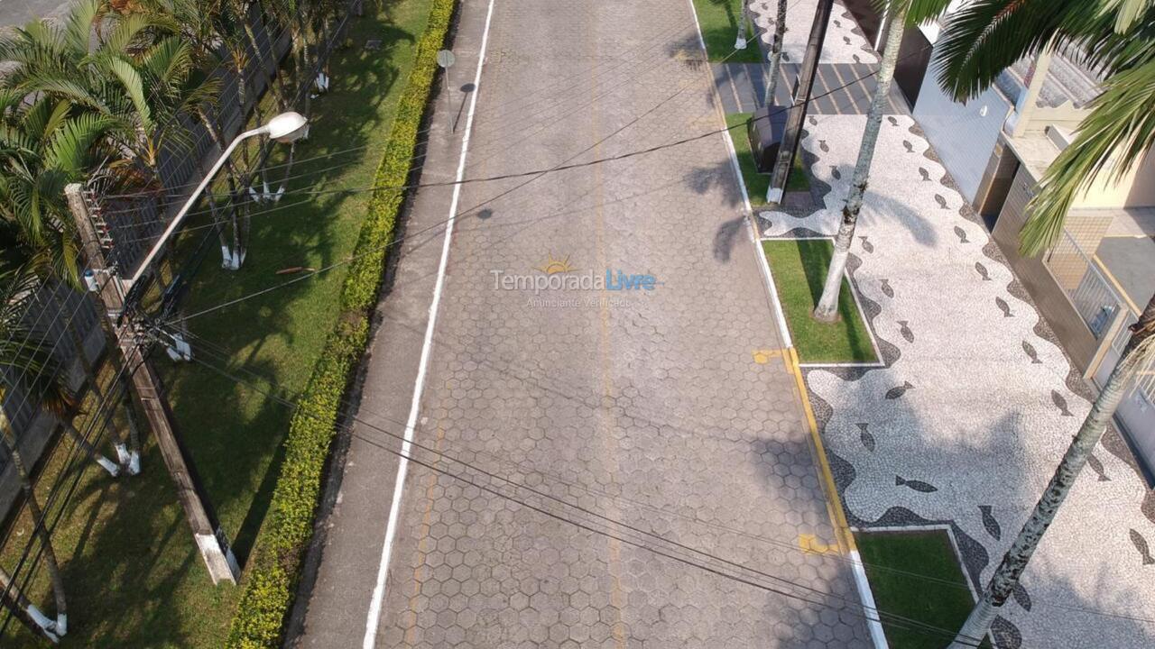 Apartamento para alquiler de vacaciones em Matinhos (Caiobá)