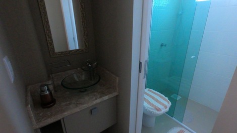 'Entire' house with heated pool and barbecue ;)