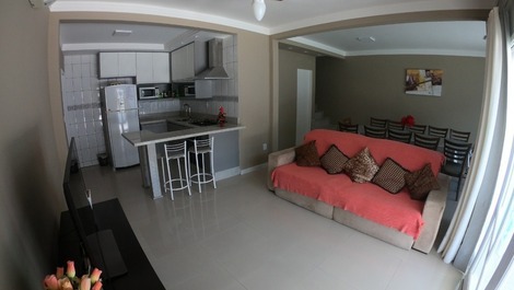 'Entire' house with heated pool and barbecue ;)