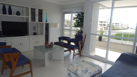 APARTAMENTO CON VISTAS AL MAR