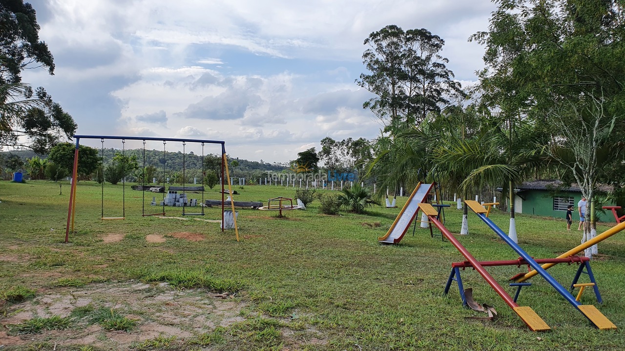 Chácara / sítio para aluguel de temporada em Mairiporã (Terra Preta)