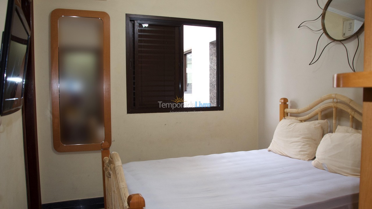 Apartment for vacation rental in Guarujá (Enseada)