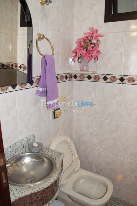 Apartment for vacation rental in Guarujá (Enseada)