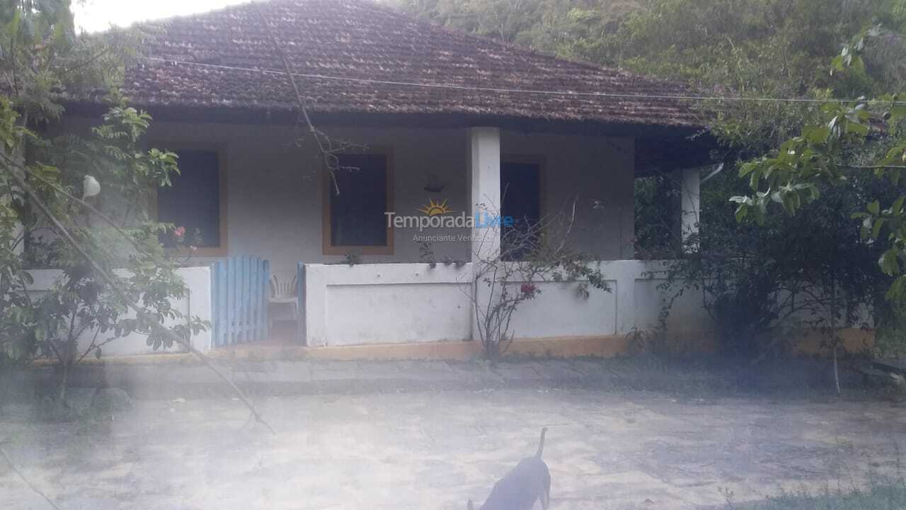 Chácara / sítio para aluguel de temporada em Engenheiro Paulo de Frontin (Palmas)