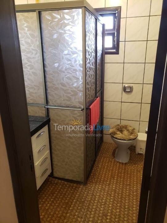 Casa para aluguel de temporada em São Francisco do Sul (Enseada)