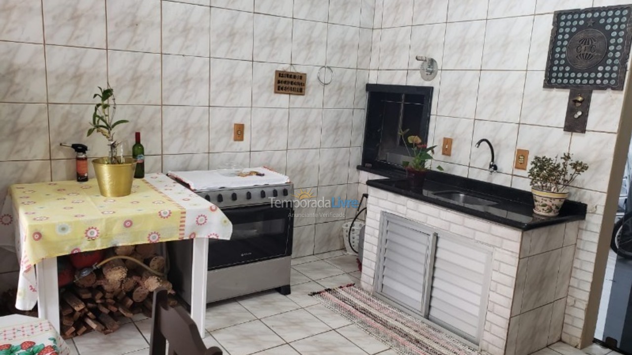 Casa para aluguel de temporada em São Francisco do Sul (Enseada)
