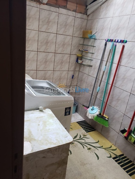 Casa para aluguel de temporada em São Francisco do Sul (Enseada)