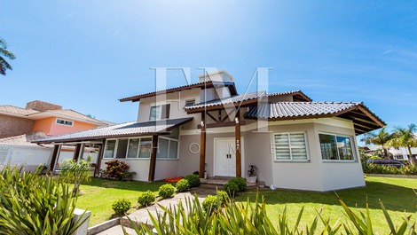 Perfect Home - Hermosa casa en Jurerê Internacional