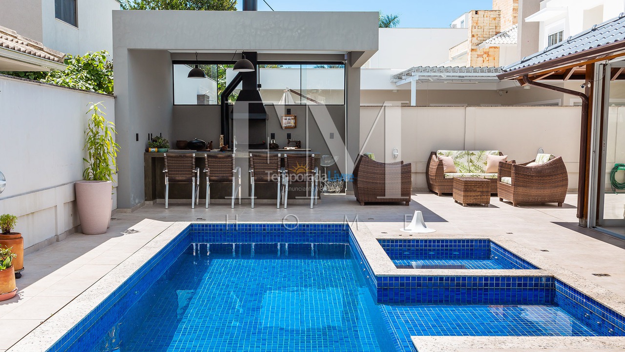 Casa para alquiler de vacaciones em Florianopolis (Jurerê Internacional)
