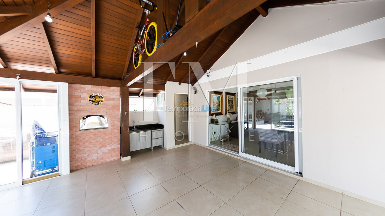 Casa para alquiler de vacaciones em Florianopolis (Jurerê Internacional)