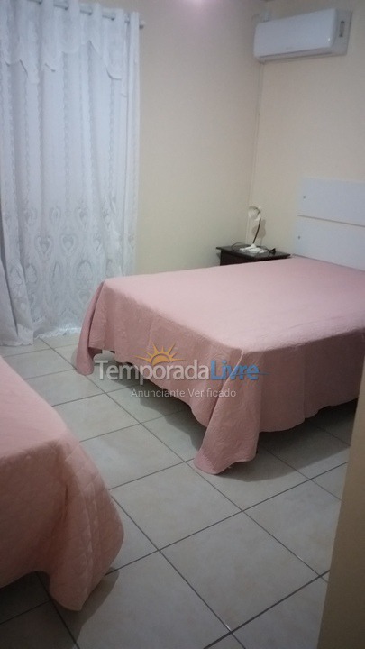 Apartamento para aluguel de temporada em Bombinhas (Praia de Bombinhas)