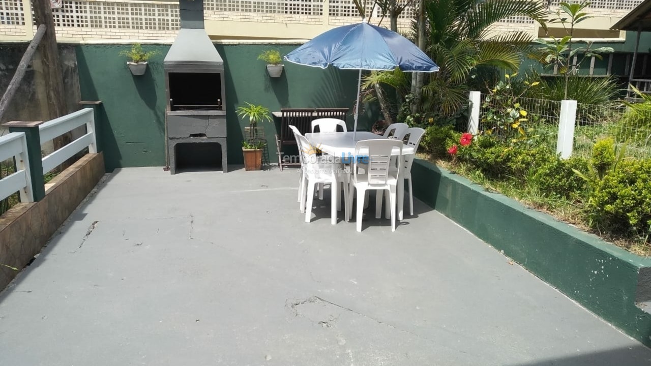 Casa para alquiler de vacaciones em Bombinhas (Praia de Quatro Ilhas)