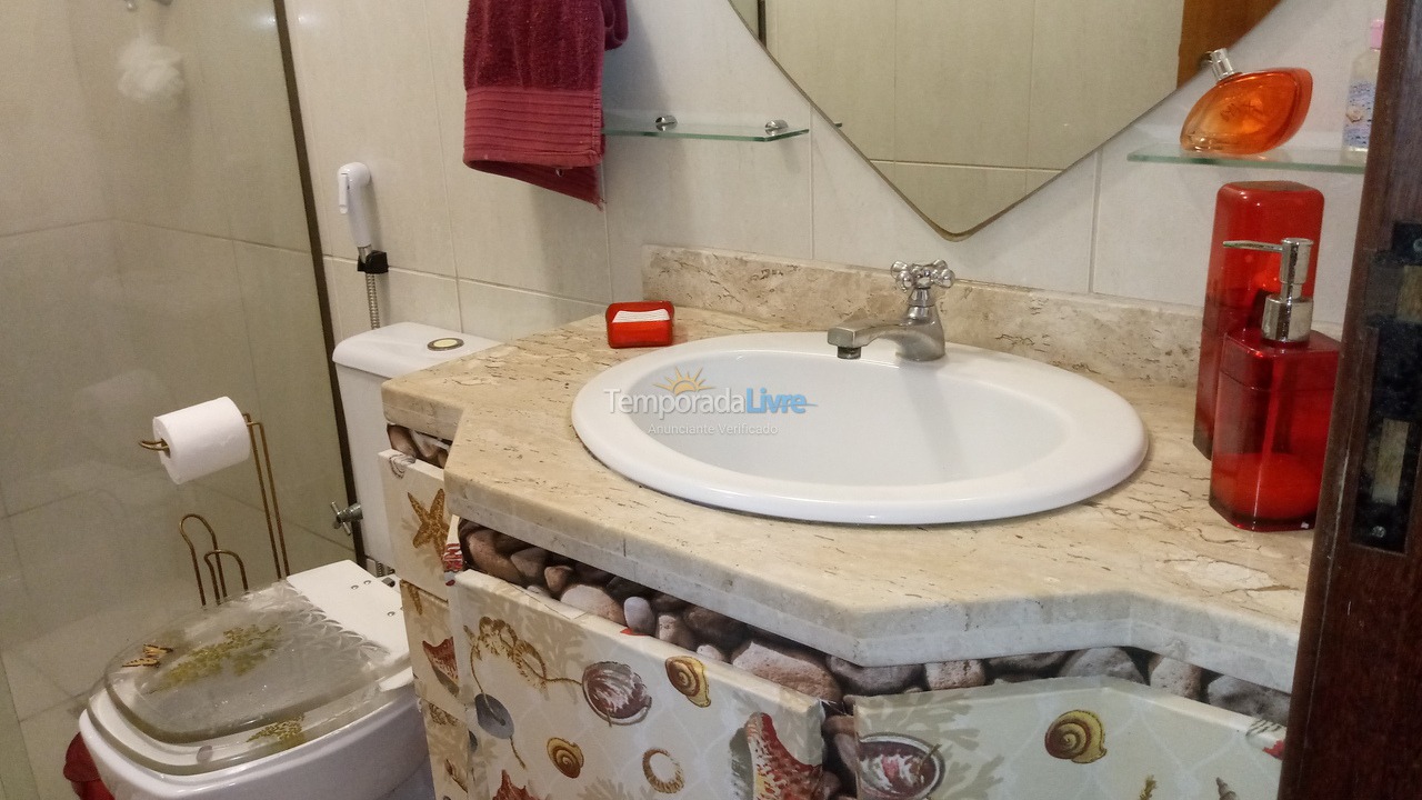 Apartamento para aluguel de temporada em Cabo Frio (Praia do Forte)