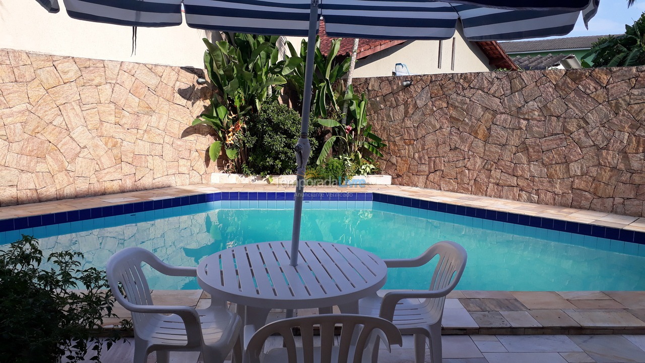 Casa para aluguel de temporada em Bertioga (Riviera de São Lourenço)