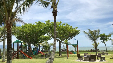 Casa pé na areia em Jurerê