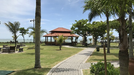 Jardim frente mar