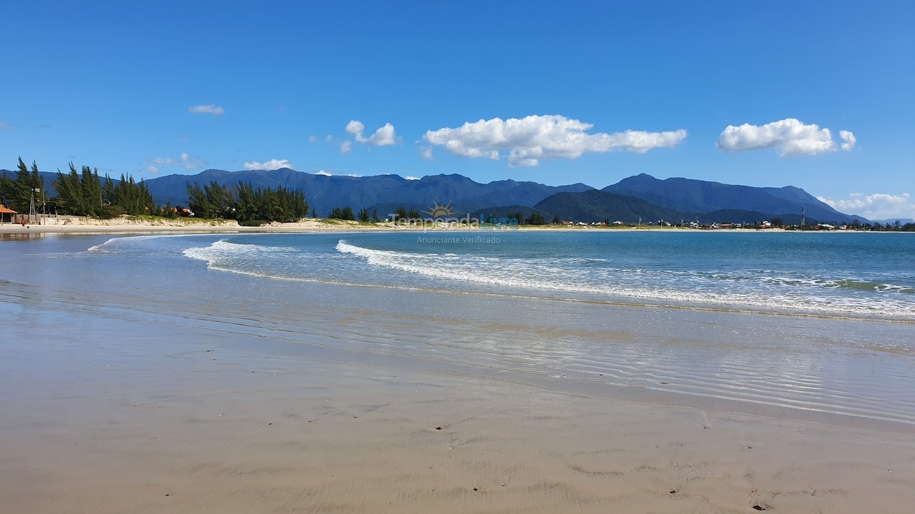 Casa para aluguel de temporada em Palhoça (Praia do Sonho)