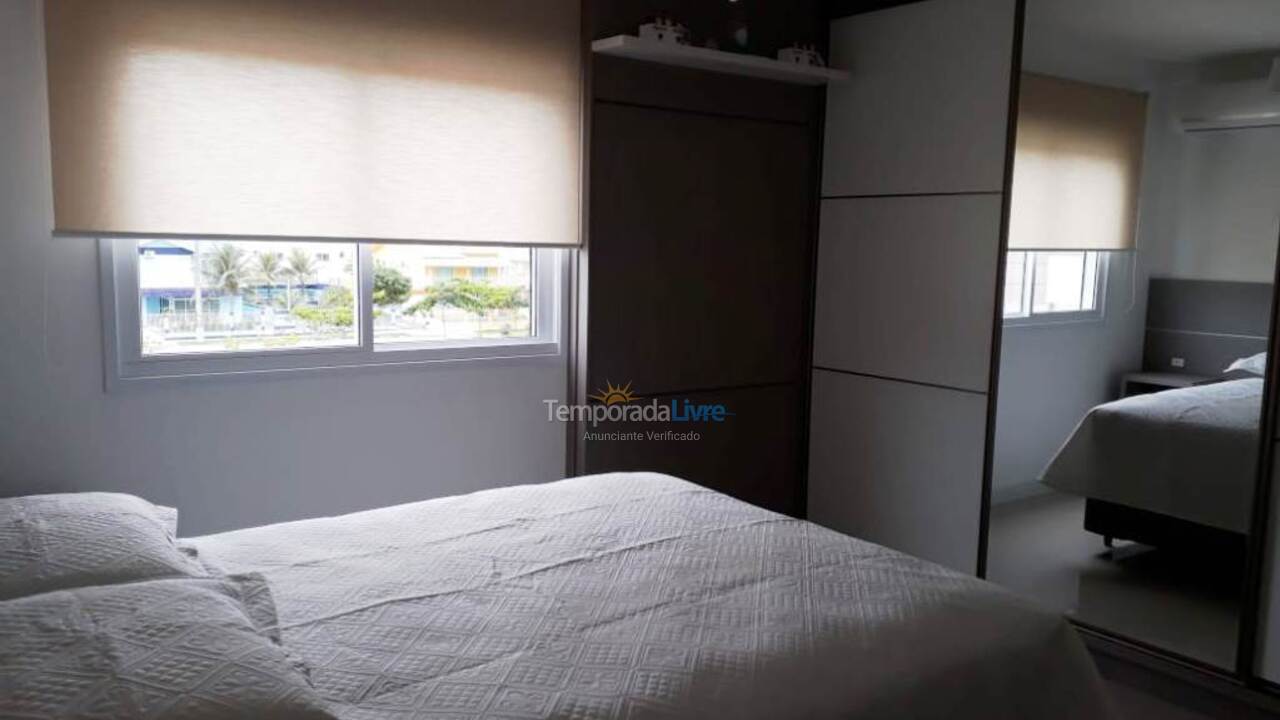 Apartamento para alquiler de vacaciones em Governador Celso Ramos (Praia de Palmas)