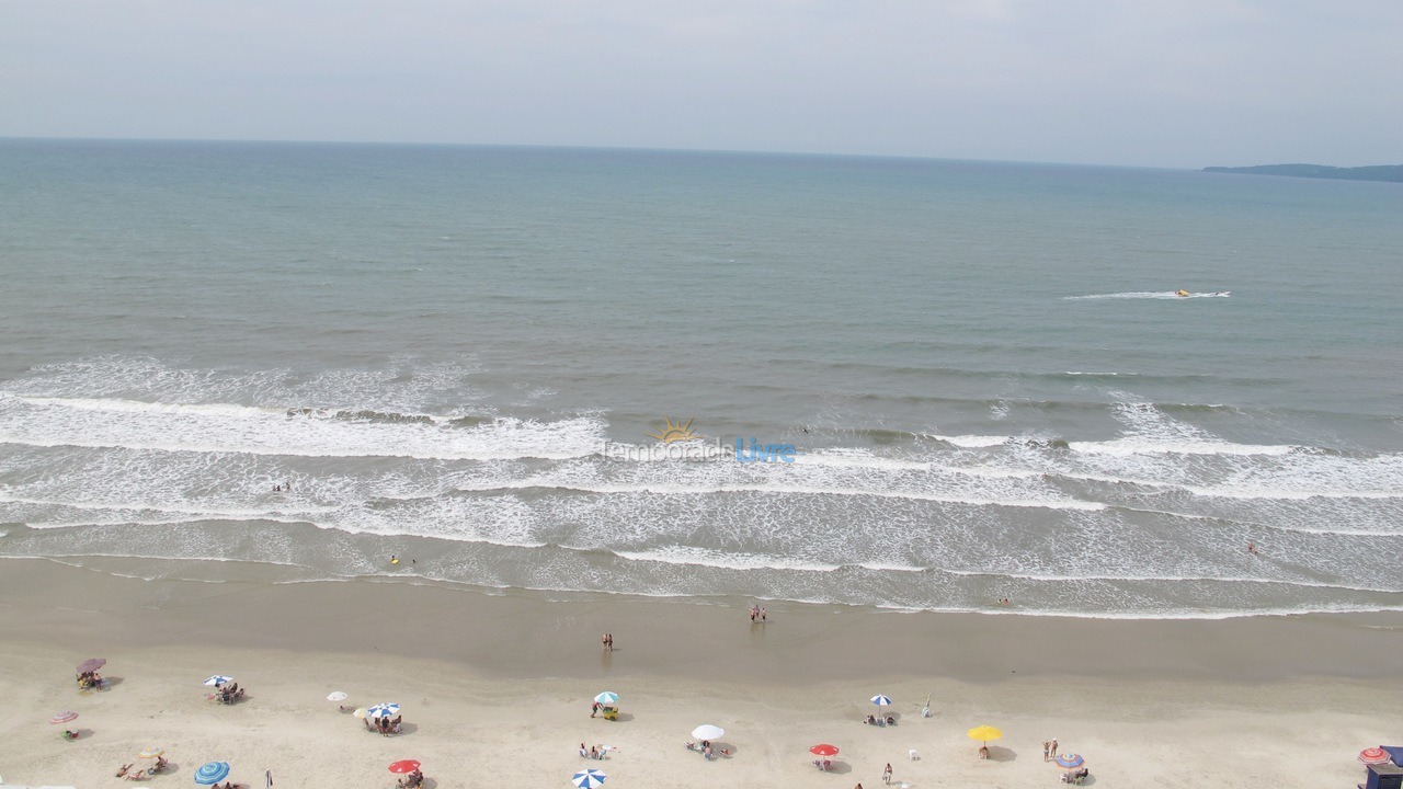 Apartamento para aluguel de temporada em Itapema (Meia Praia)