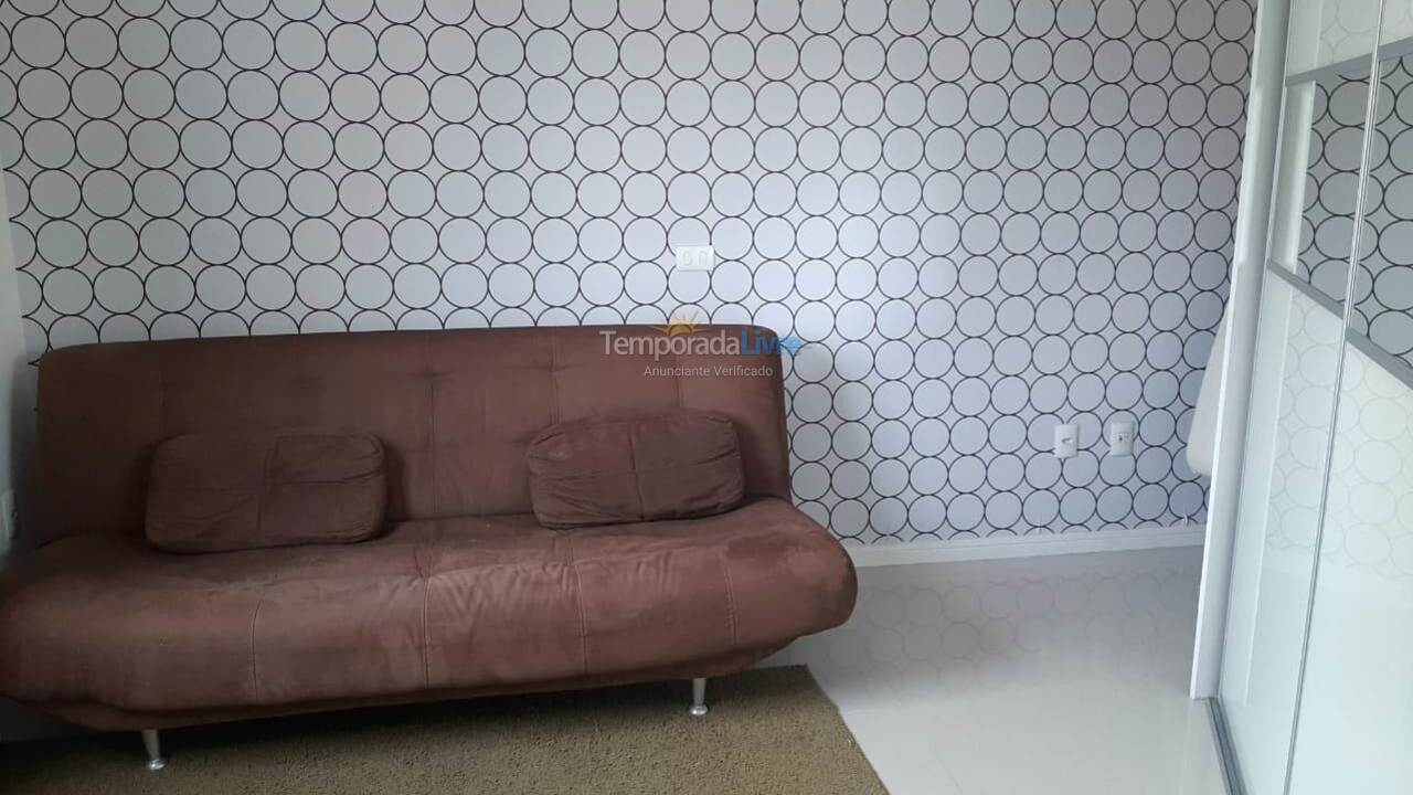 Apartamento para alquiler de vacaciones em Itapema (Meia Praia)