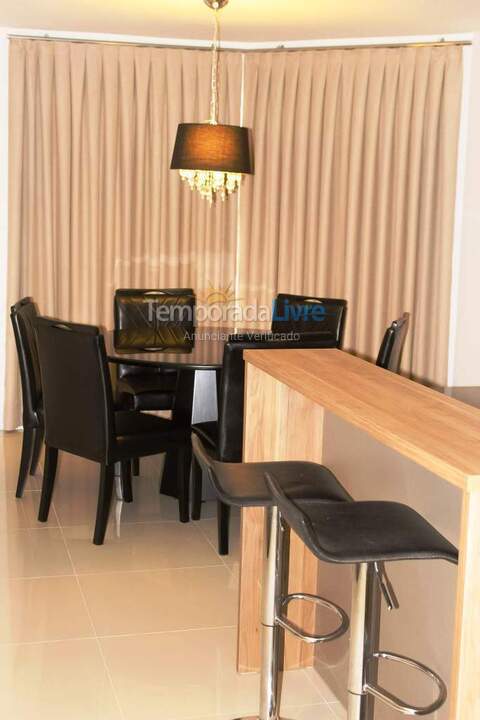 Apartamento para alquiler de vacaciones em Governador Celso Ramos (Praia de Palmas)