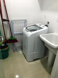 Excelente piso en alquiler de 02 habitaciones en Praia de Palmas