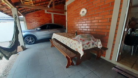 House 200 m from Praia dos Ingleses for 8 people