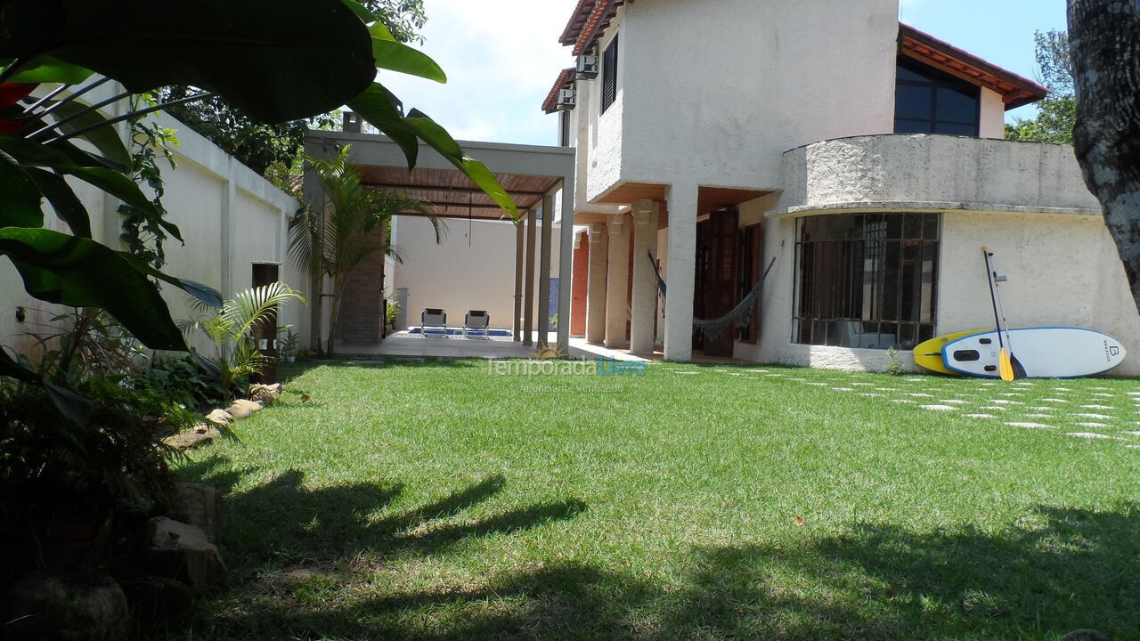 Casa para alquiler de vacaciones em São Sebastião (Boiçucanga)