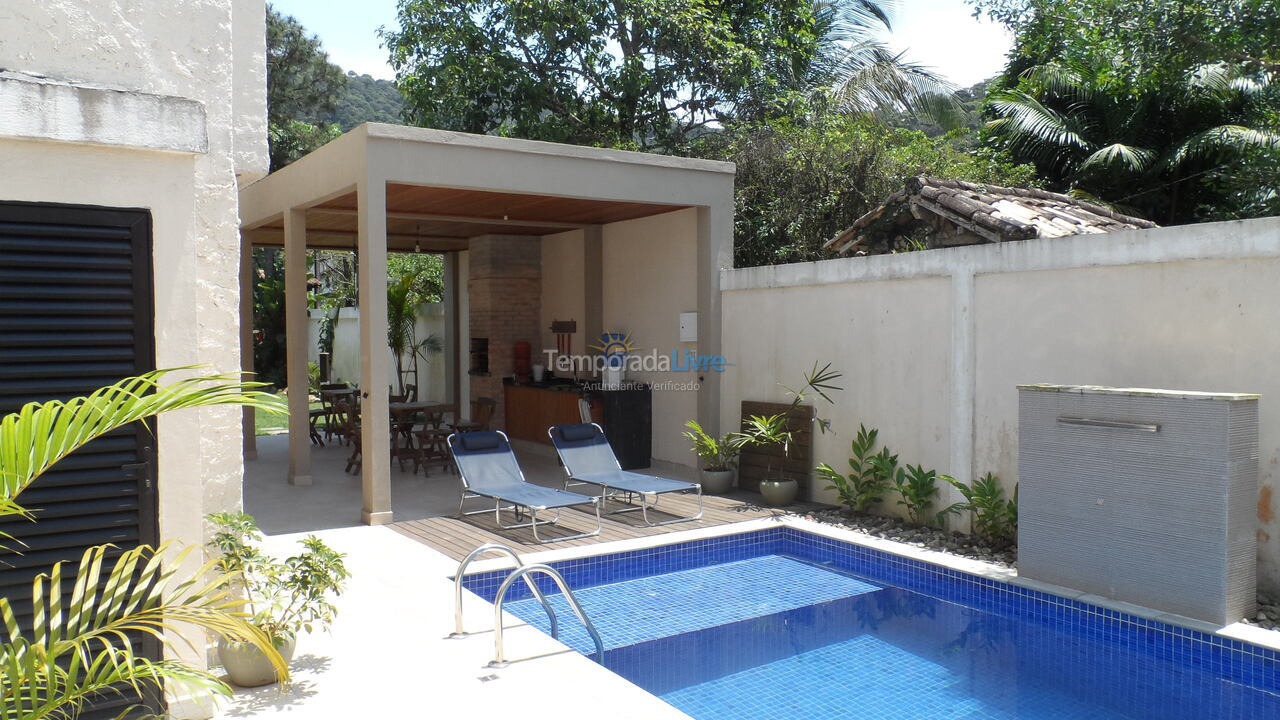 Casa para alquiler de vacaciones em São Sebastião (Boiçucanga)