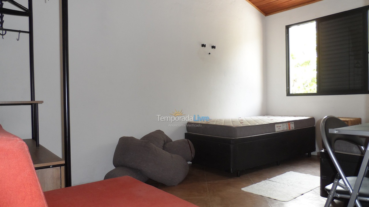 Casa para alquiler de vacaciones em São Sebastião (Boiçucanga)