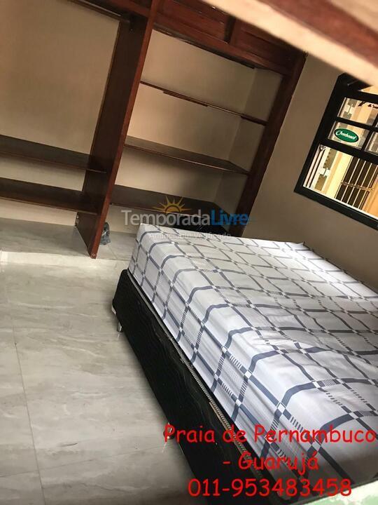 Casa para aluguel de temporada em Guarujá (Praia do Pernambuco)