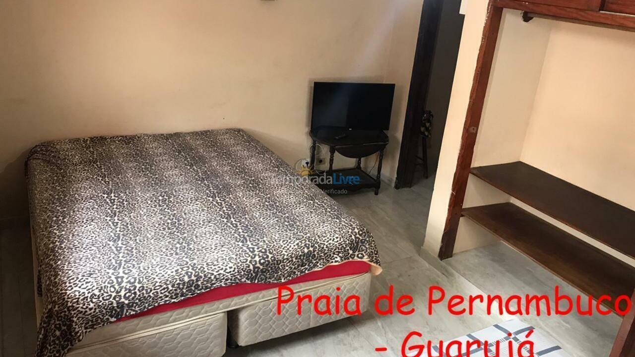 Casa para aluguel de temporada em Guarujá (Praia do Pernambuco)