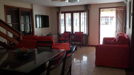 Sala de estar e jantar