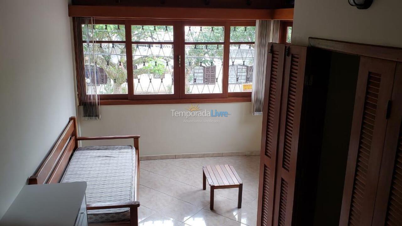 House for vacation rental in Florianopolis (Canasvieiras)