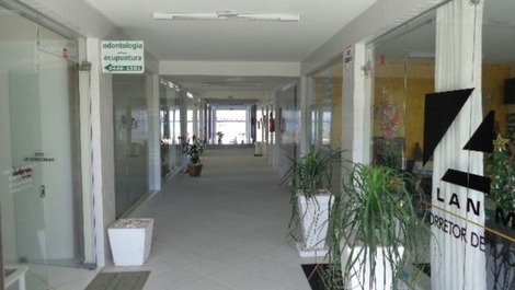 HERMOSA COBERTURA FRENTE AL MAR CON PISCINA, WI-FI, AC EN LAS HABITACIONES