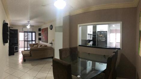 02 quartos, próximos ao Shopping Russi Russi