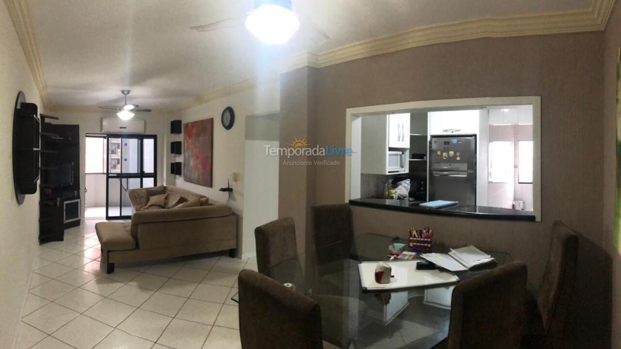 Apartamento para aluguel de temporada em Itapema (Meia Praia)