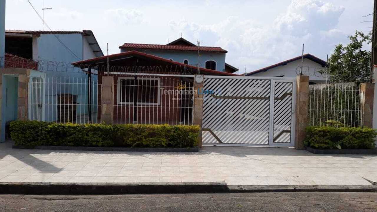 House for vacation rental in Peruíbe (Jardim Ribamar)