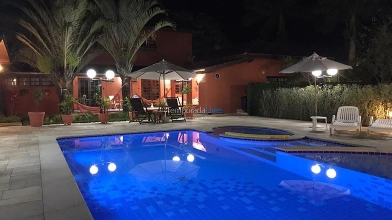 Casa para alquiler de vacaciones em São Sebastião (Praia da Jureia)