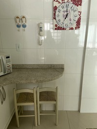 Apartamento 2 dormitórios Centro Balneário Camboriú