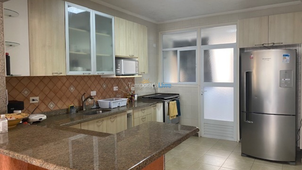Apartamento para alquiler de vacaciones em Guarujá (Pitangueiras)
